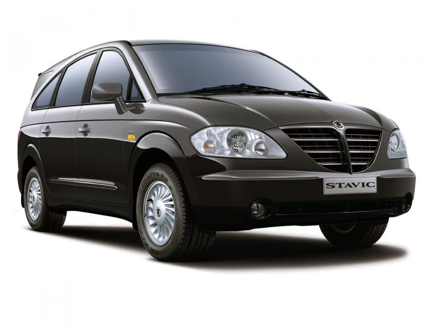 SsangYong Stavic '2004